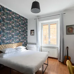 Domus Vaticana Apartament